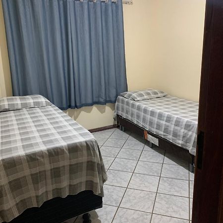גוארפארי Solar De Bruna - Apartamento Com 2 Qts - 1 Suite - Garagem Coberta - Wi-Fi - Netflix - Acomoda 6 Pessoas A 70 Metros Da Praia מראה חיצוני תמונה